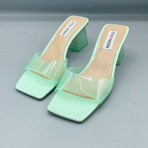 NEW Steve Madden Mint Green Pumps